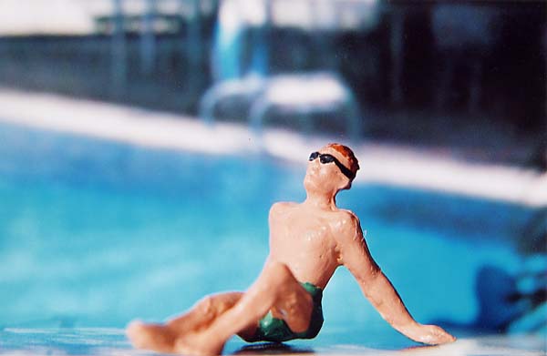 peter in green bathers